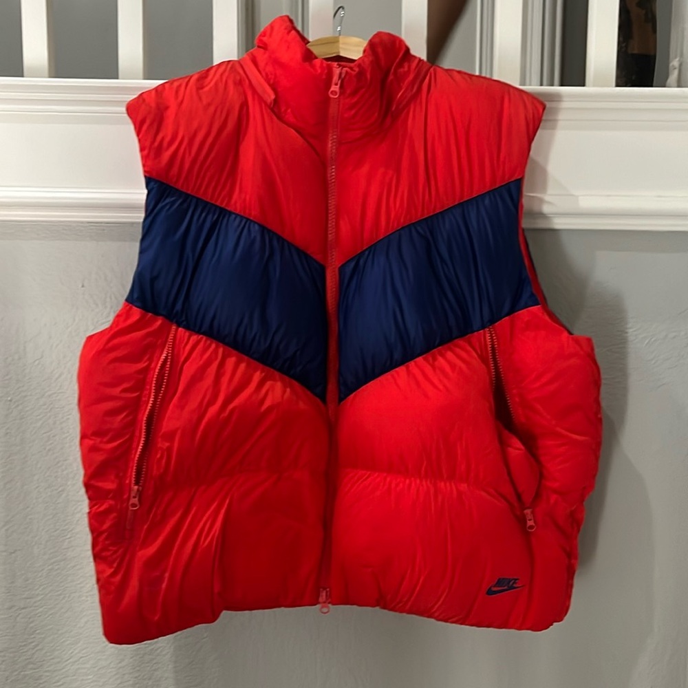 Nike Men's Red and Navy Chevron Vest